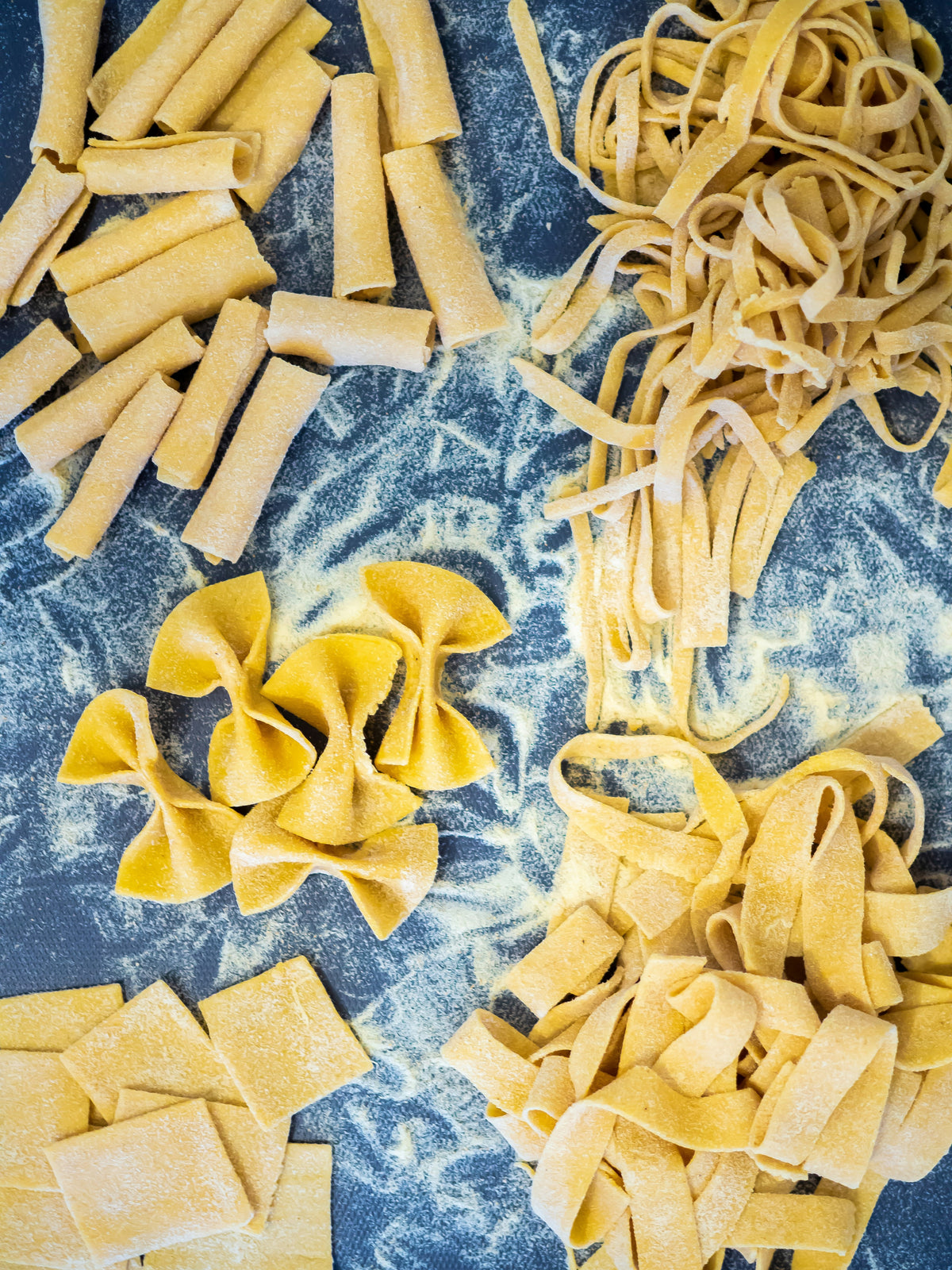 Ravioli e Tortelloni: The Art of Filled Pasta